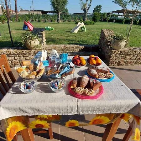 Le Colline Di Paestum Bed & Breakfast Capaccio Екстериор снимка