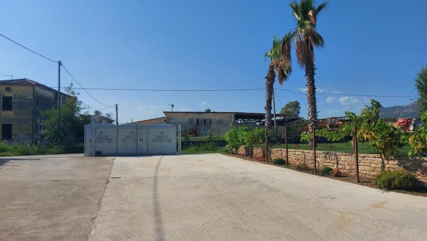 Le Colline Di Paestum Bed & Breakfast Capaccio Екстериор снимка